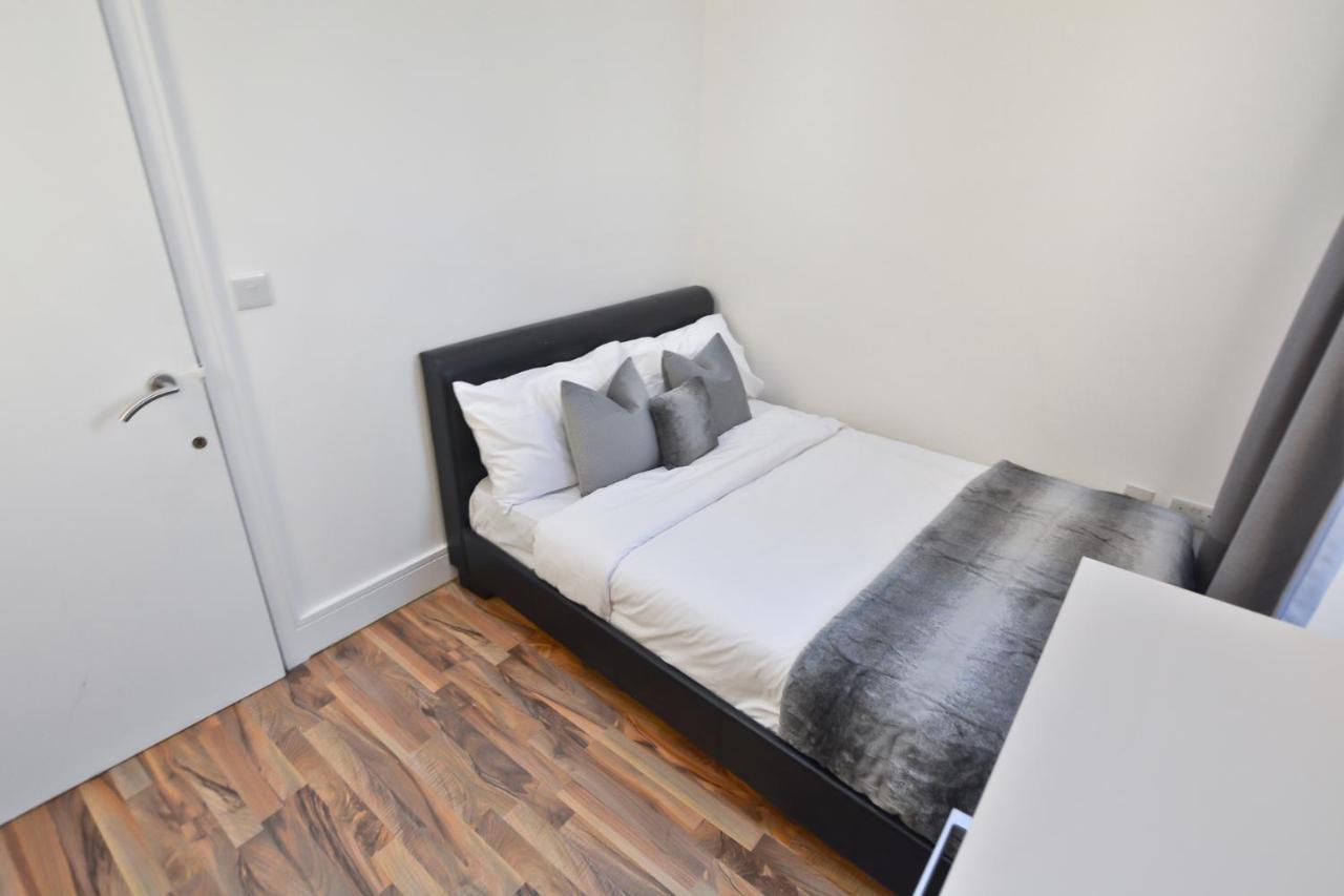 Luxury Aparthotel Londra
